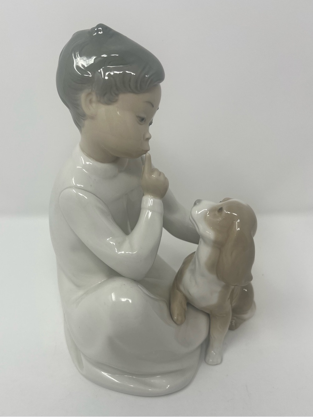 Lladro "Shhh, Quiet Puppy" Boy and Dog Porcelain Figurine 7.75" # 4522- No Box - Picture 2 of 7